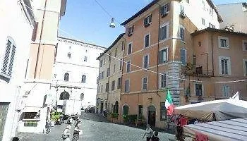 Navona 公寓